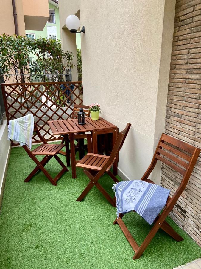 Appartamenti Diffusi Di Villa Fiorita Con Accesso Alle Piscine Della Struttura Principale Cattolica Exterior foto